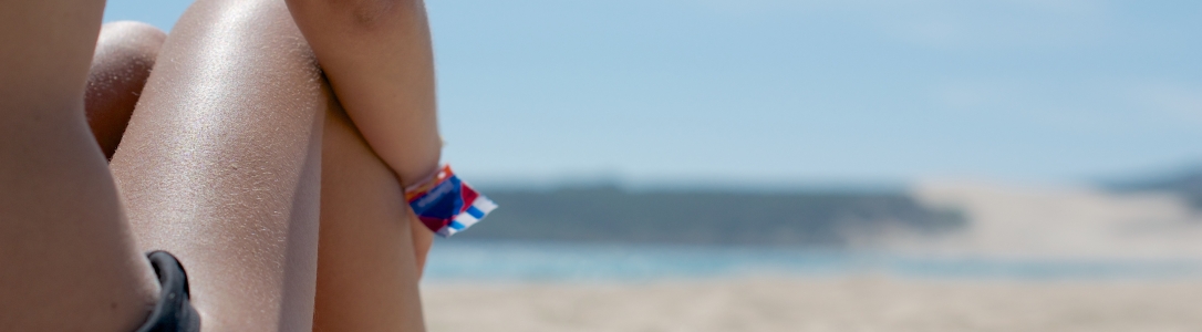 How to protect yourself from the strong sun on the beach